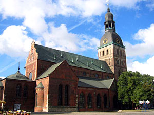 Der größte Sakralbau Rigas: Die Domkirche. (Foto: Wikimedia Commons/StuartEdwards at English Wikivoyage CC BY-SA 4.0-3.0-2.5-2.0-1.0)