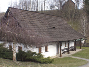 Eine einfache Hütte war der erste Treffpunkt der Brüder. (epd-Bild/Kirchgeßner)