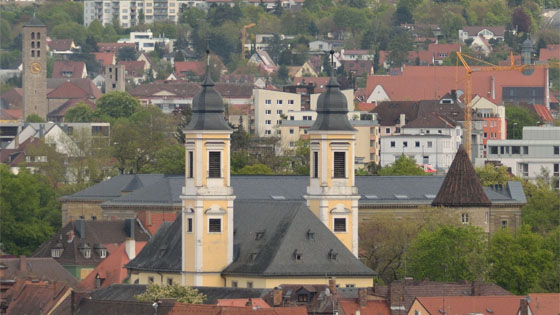 Würzburg mit der ehemaligen Klosterkirche St. Stephan