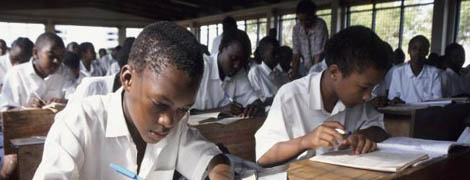 Unterricht in einer Schule in Moshi/Tansania